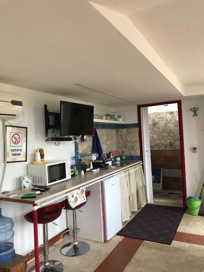 Camilla House Bed & Breakfast Santa Marinella Exterior foto